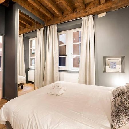 Apartamento Beau Bijou Au Coeur Du Vieux Lyon Ail Exterior foto