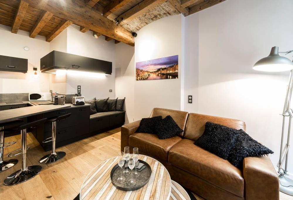 Apartamento Beau Bijou Au Coeur Du Vieux Lyon Ail Exterior foto